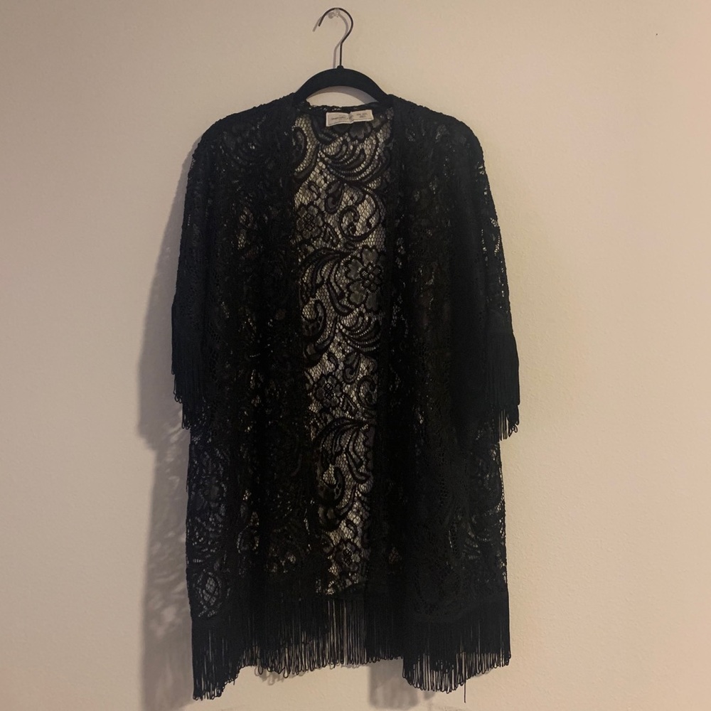NWOT Abercrombie & Fitch Lace Kimono